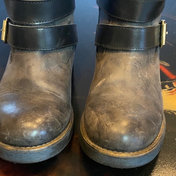 Steve Madden Bryant cow hide riding leather boots. 8.5 - Picture 3 of 11